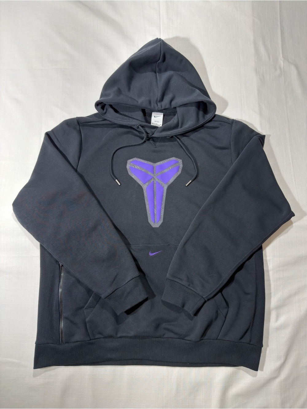Nike Kobe Dri-FIT Hoodie Size XL Performance Basketball Sweatshirt